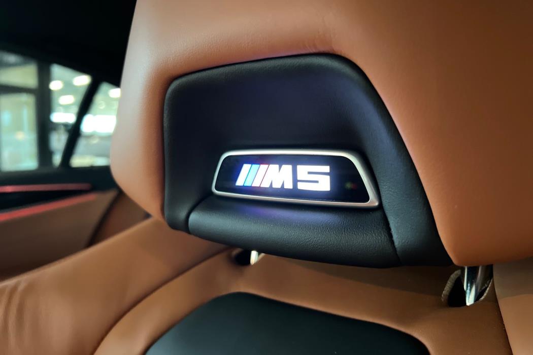 BMW M5 2023
