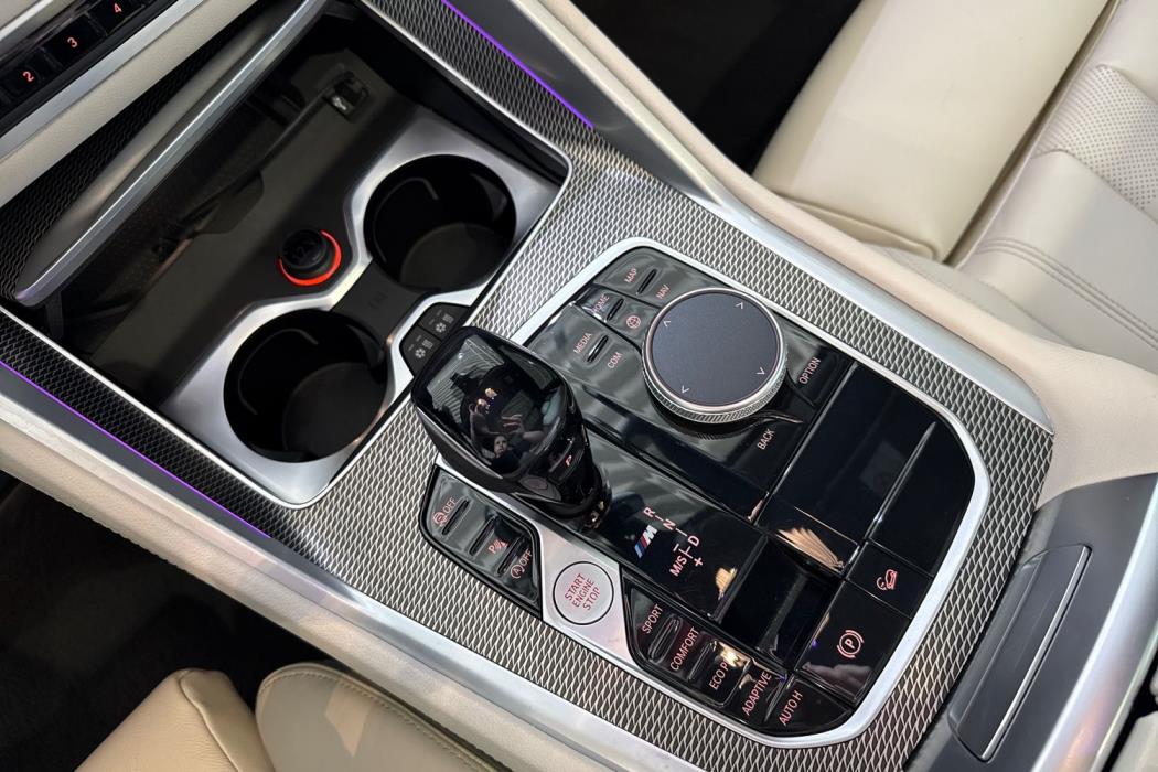 BMW X6 2021