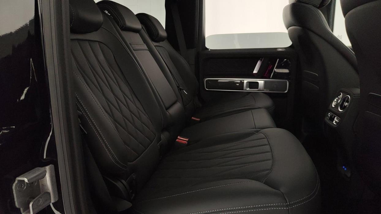 Mercedes-Benz G 2025