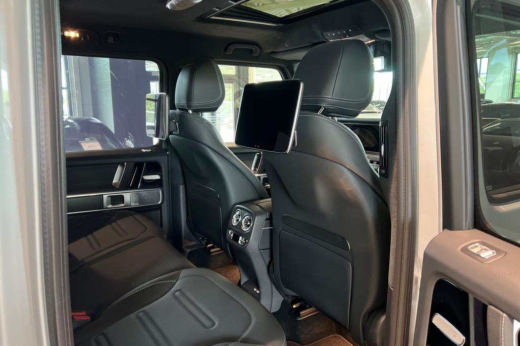 Mercedes-Benz G 2025