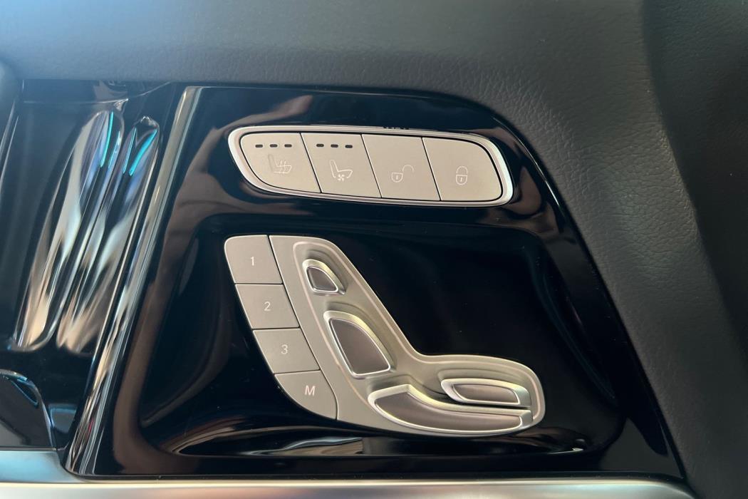 Mercedes-Benz G 2025