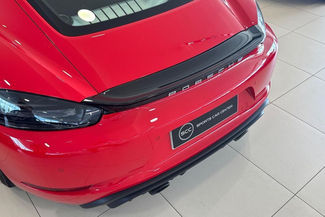 Porsche Cayman 2020