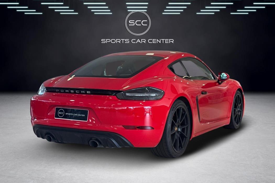 Porsche Cayman 2020