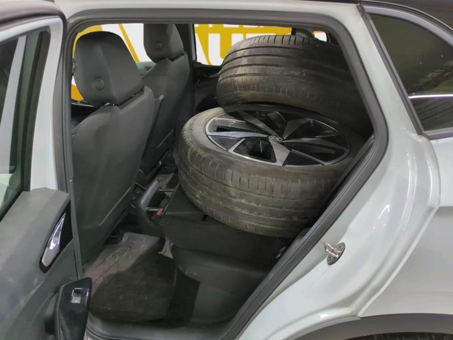 VOLKSWAGEN ID.4 2023