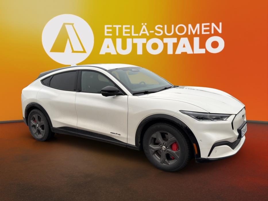 FORD Mustang Mach-E 2022