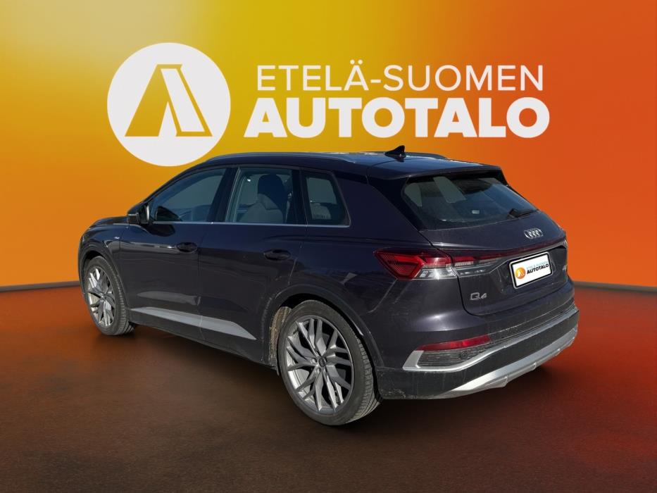 AUDI Q4 e-tron 2022