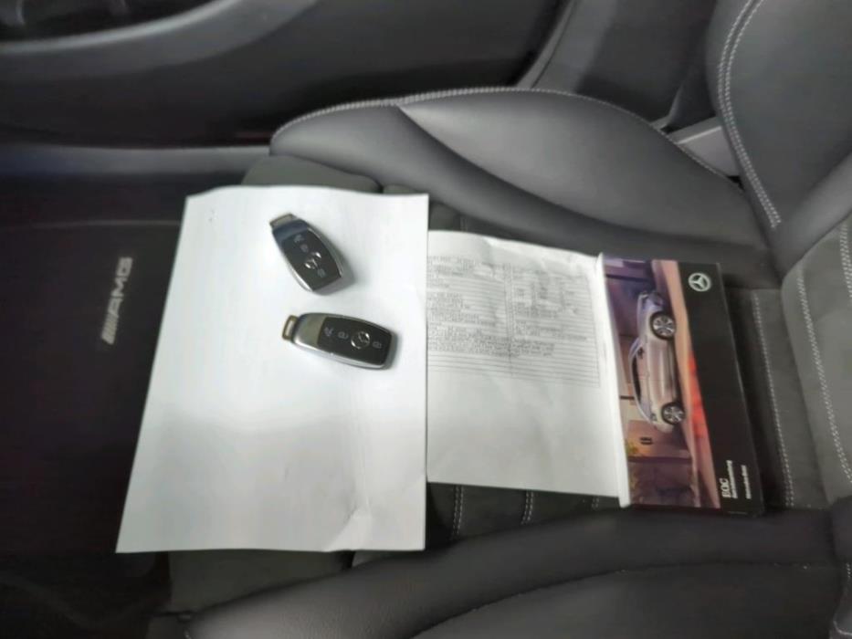 MERCEDES-BENZ EQC 2022