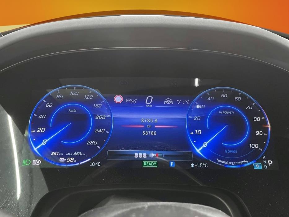 MERCEDES-BENZ EQE 2022