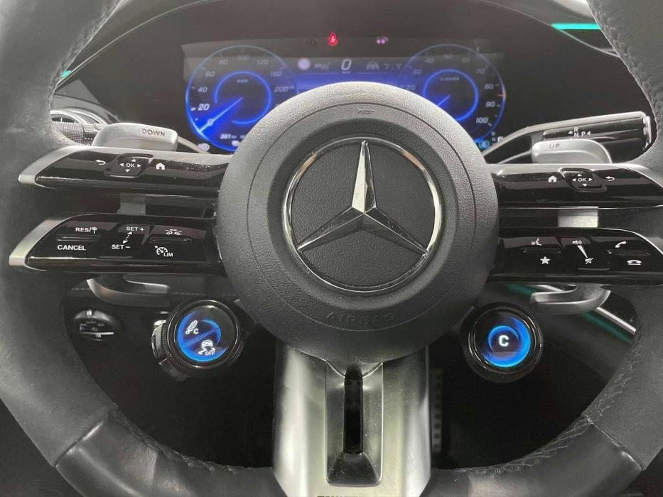 MERCEDES-BENZ EQE 2022