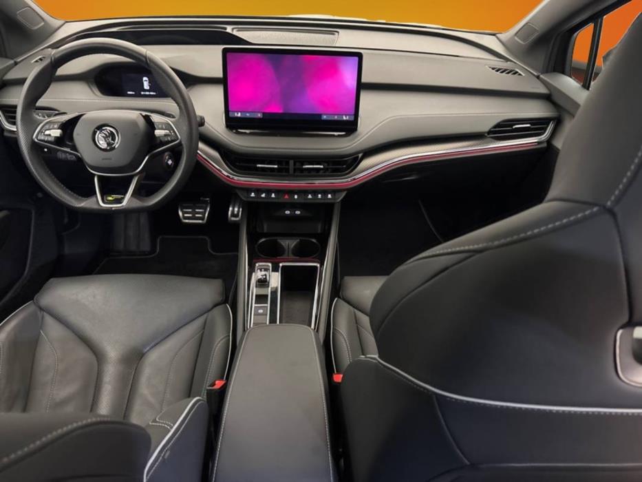 SKODA Enyaq 2024