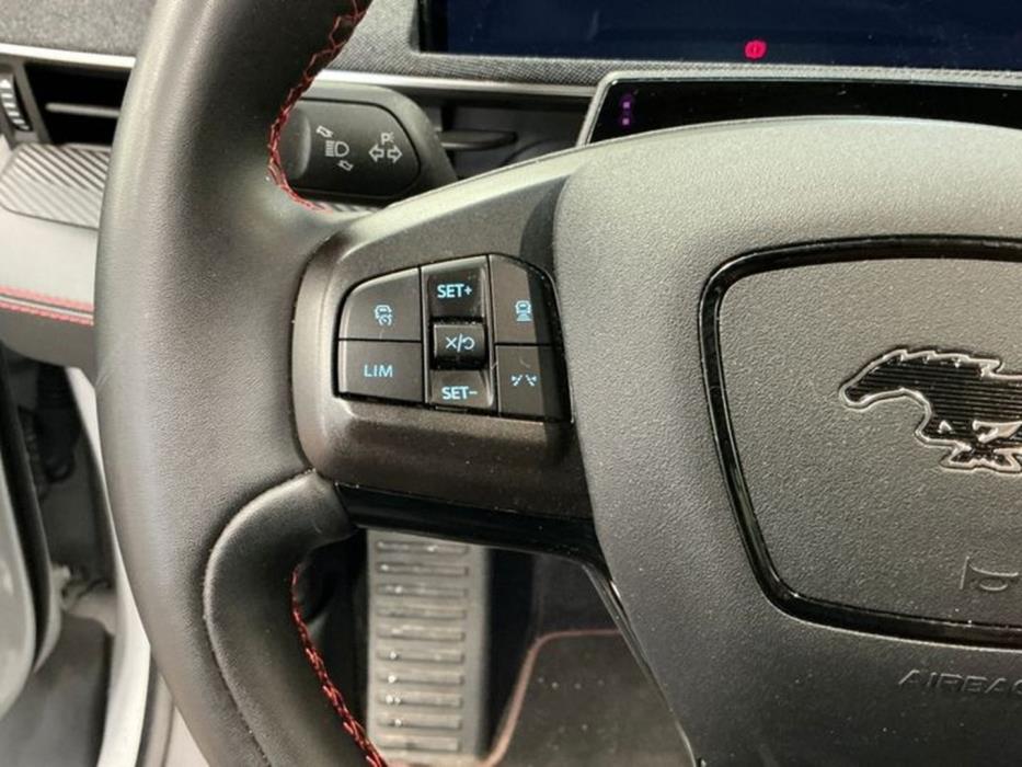 FORD Mustang Mach-E 2023