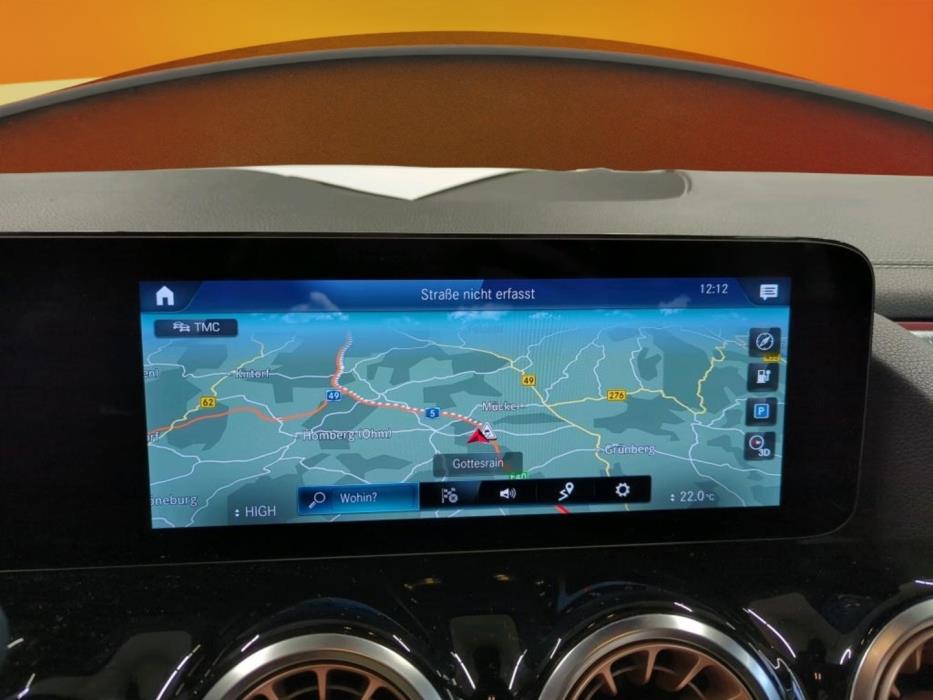 MERCEDES-BENZ EQA 2023