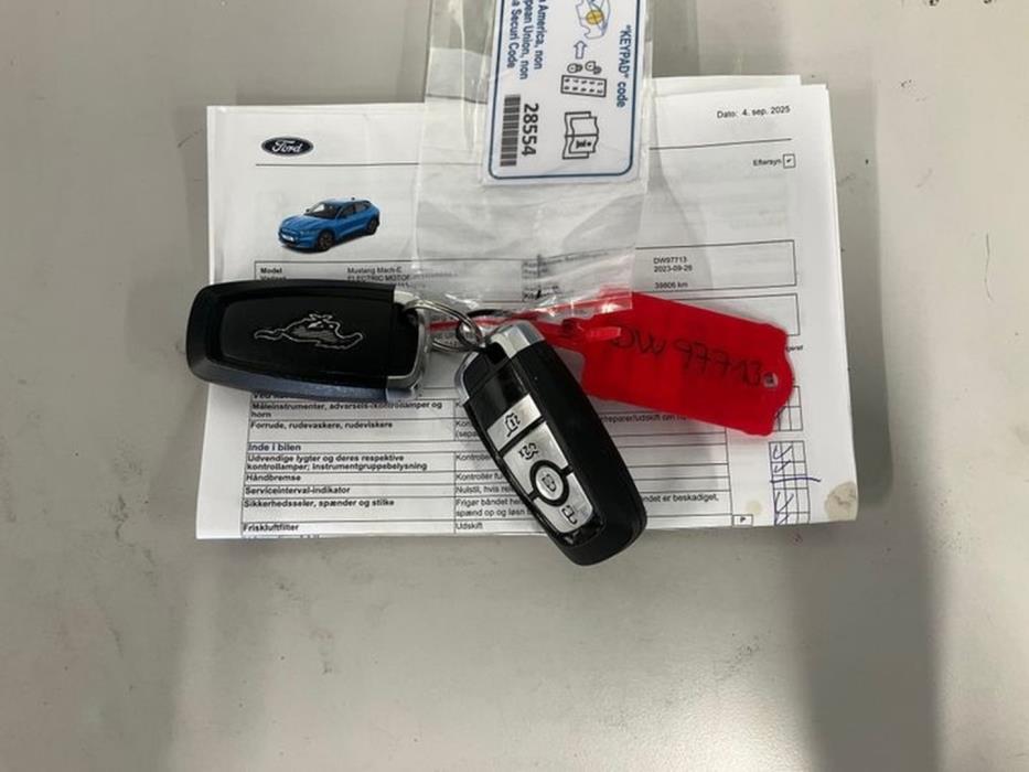 FORD Mustang Mach-E 2023