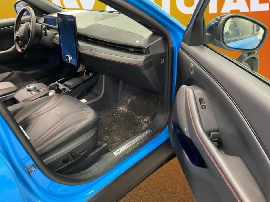 FORD Mustang Mach-E 2023