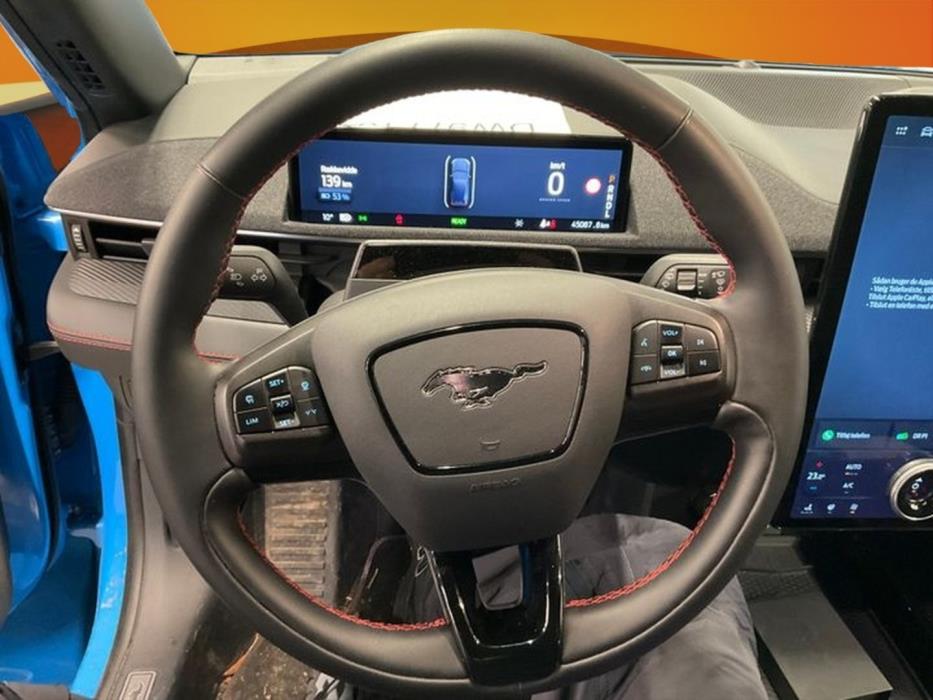 FORD Mustang Mach-E 2023