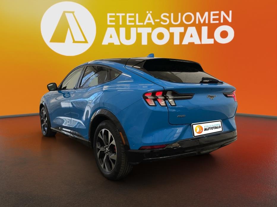 FORD Mustang Mach-E 2022