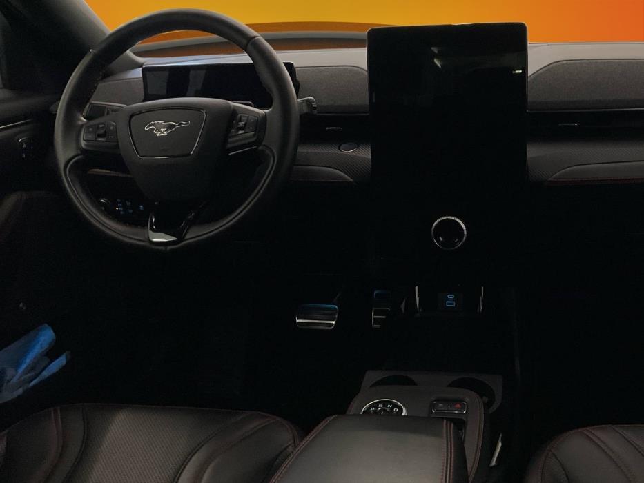 FORD Mustang Mach-E 2022