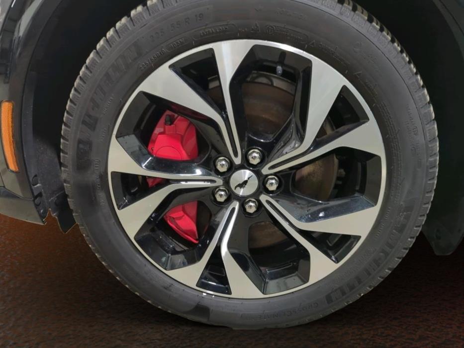 FORD Mustang Mach-E 2021