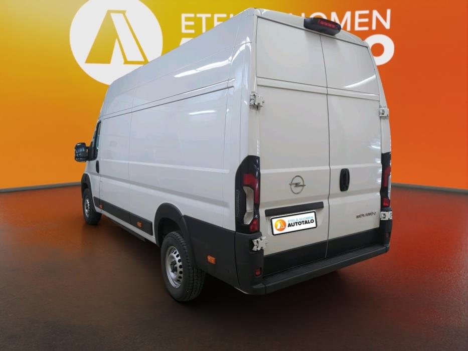 OPEL Movano-e 2024