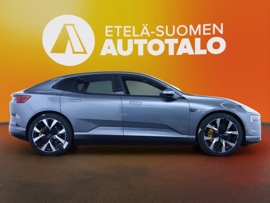 POLESTAR 4 2025