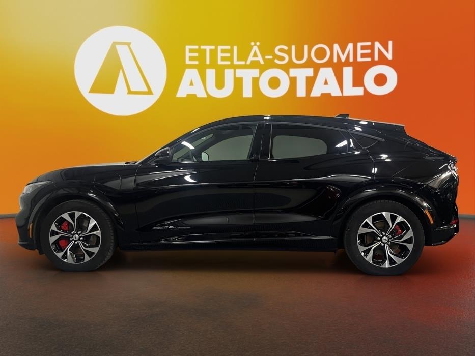 FORD Mustang Mach-E 2023