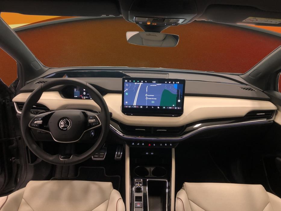 SKODA Enyaq 2024