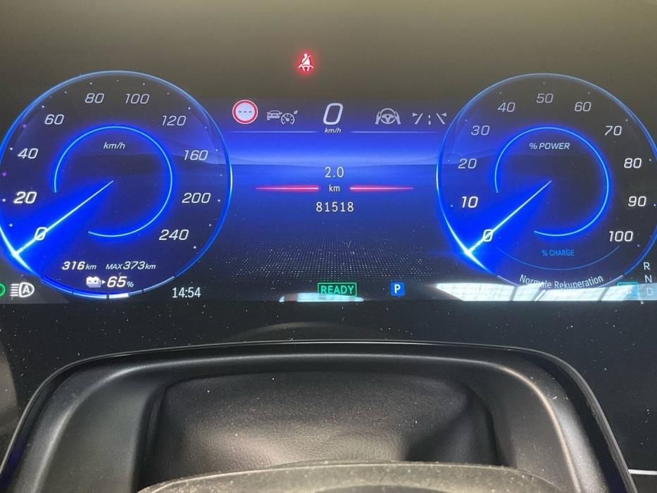 MERCEDES-BENZ EQS 2023