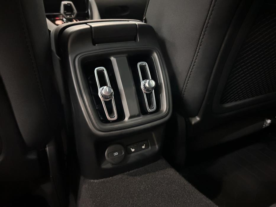 POLESTAR 2 2024