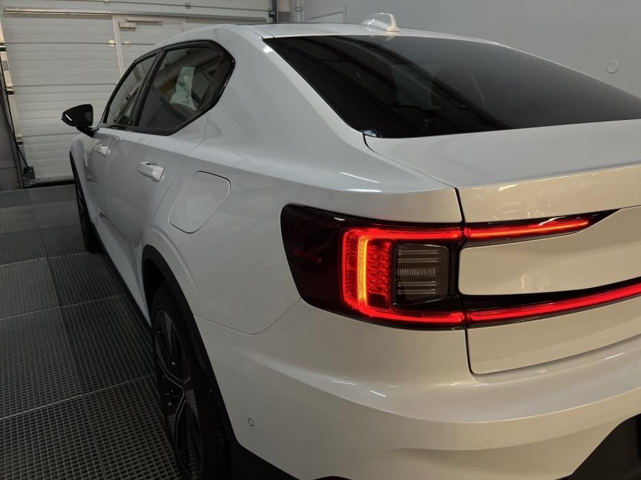 POLESTAR 2 2024