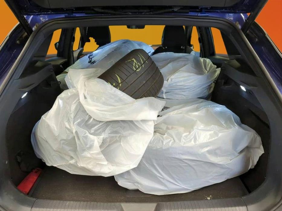 VOLKSWAGEN ID.4 2023