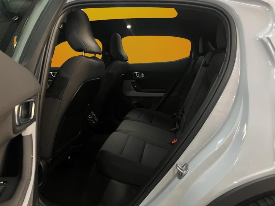 POLESTAR 2 2023