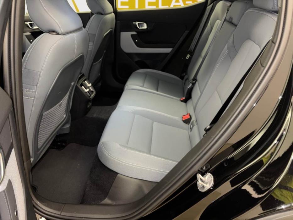 POLESTAR 2 2023