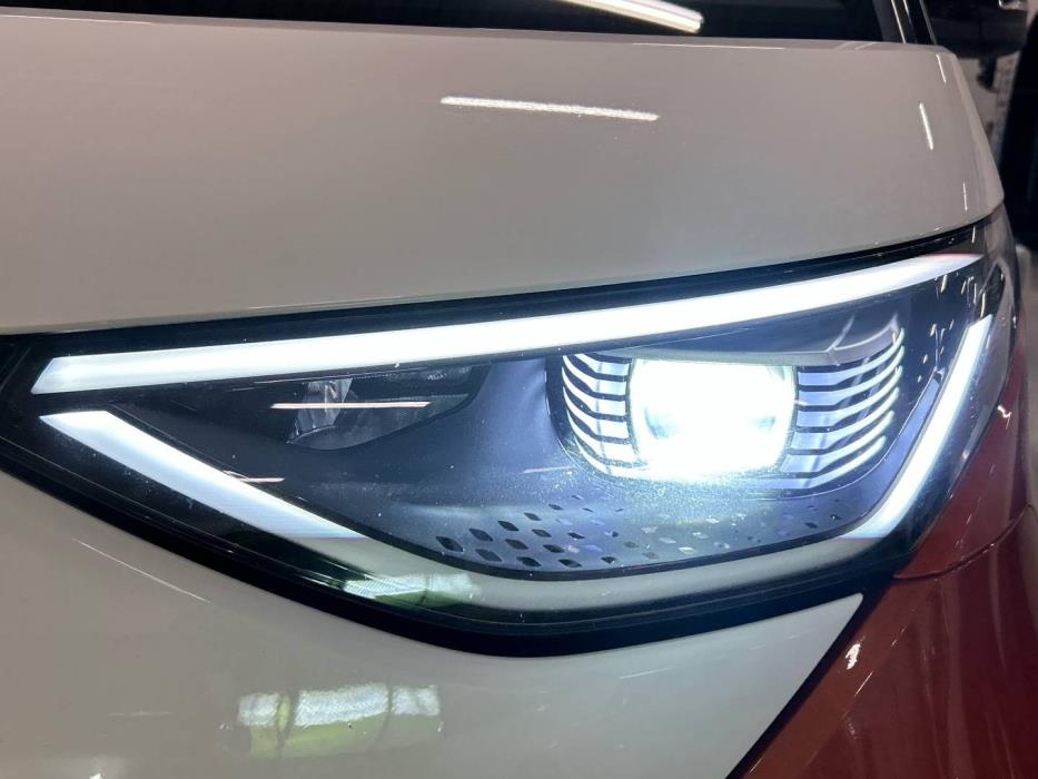 VOLKSWAGEN ID. Buzz 2023