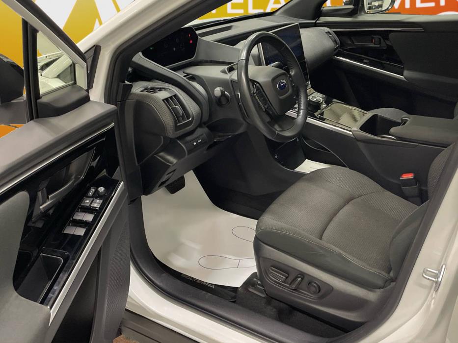 SUBARU Solterra 2023