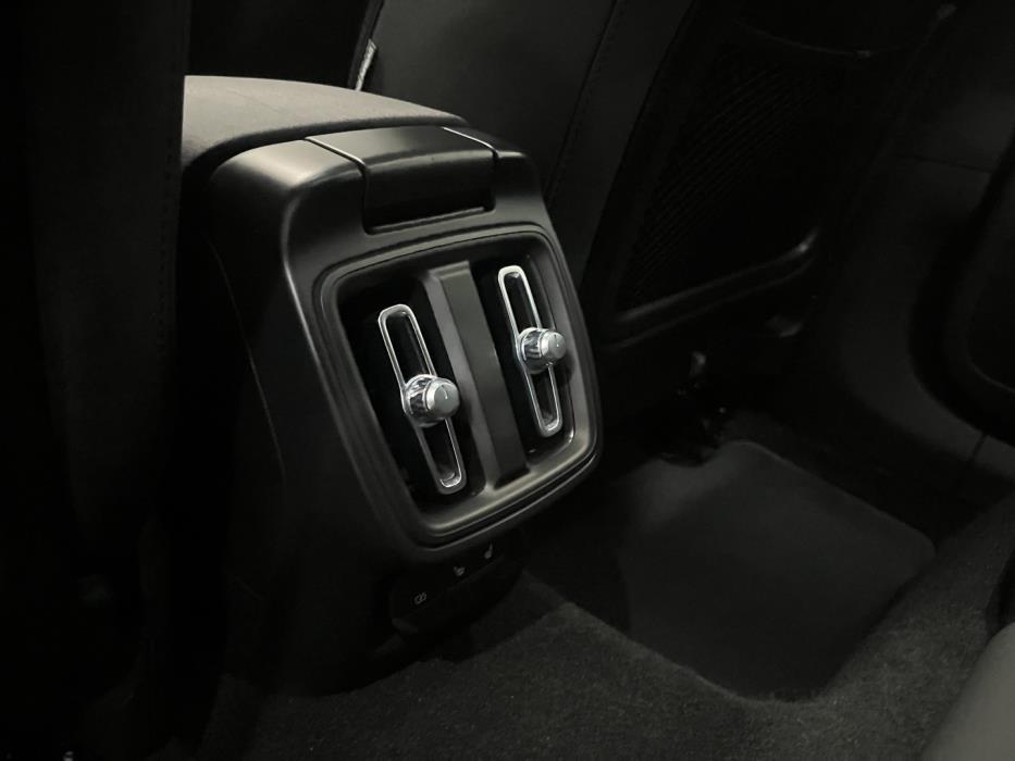 POLESTAR 2 2023