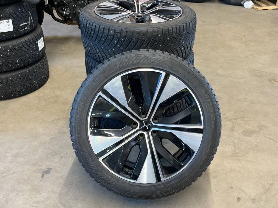 POLESTAR 2 2023