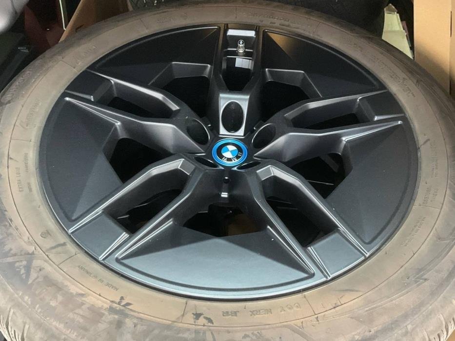 BMW iX 2021