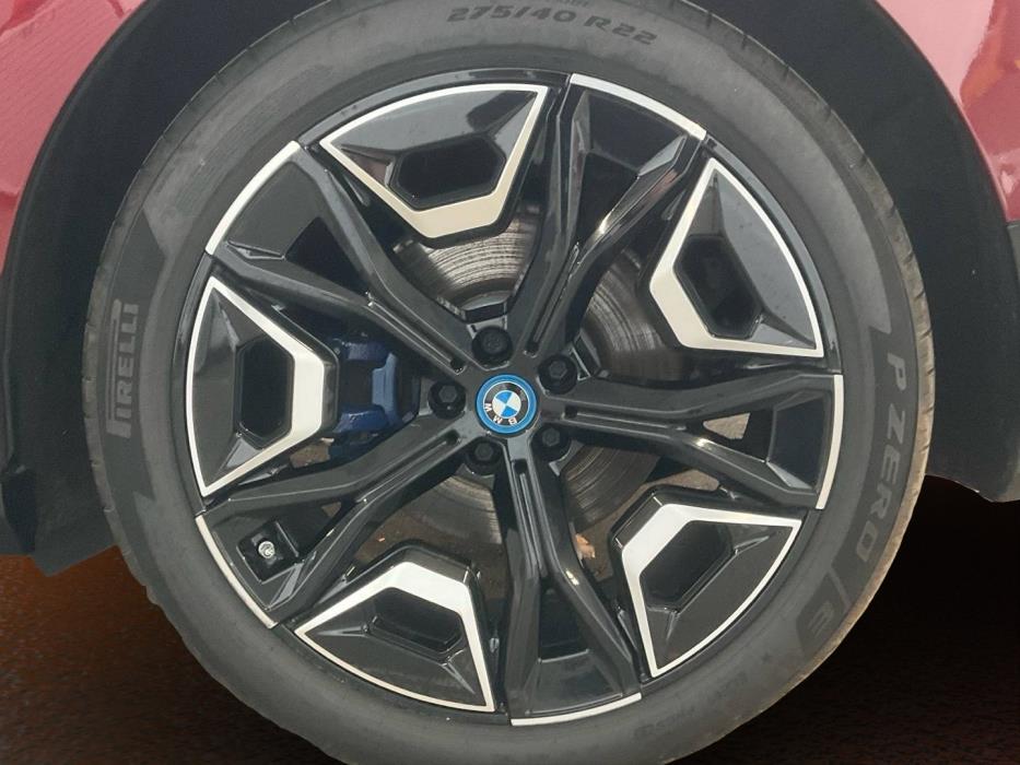 BMW iX 2021