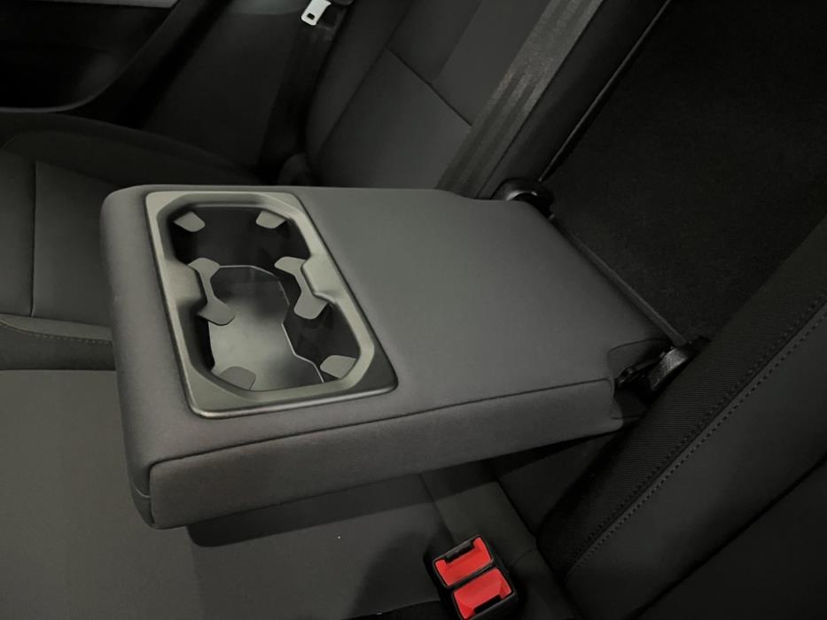 POLESTAR 2 2023