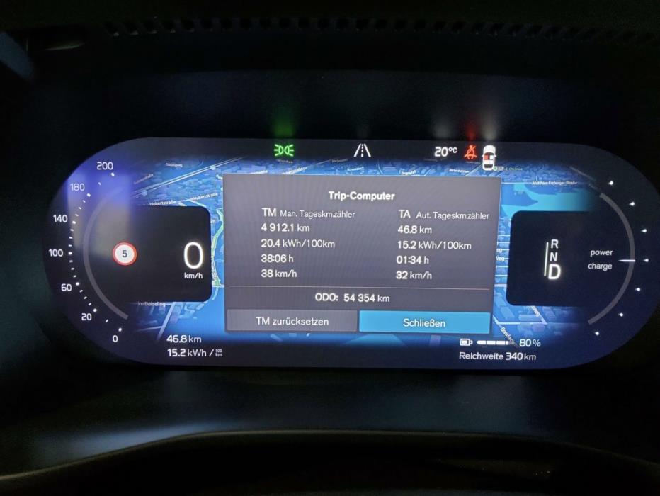 VOLVO C40 2023