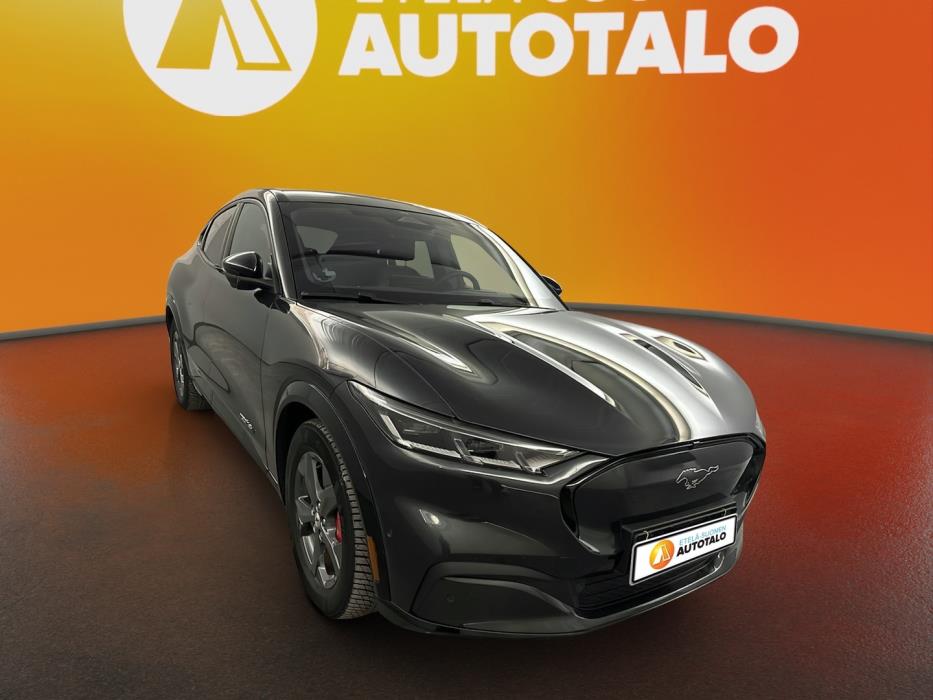 FORD Mustang Mach-E 2022