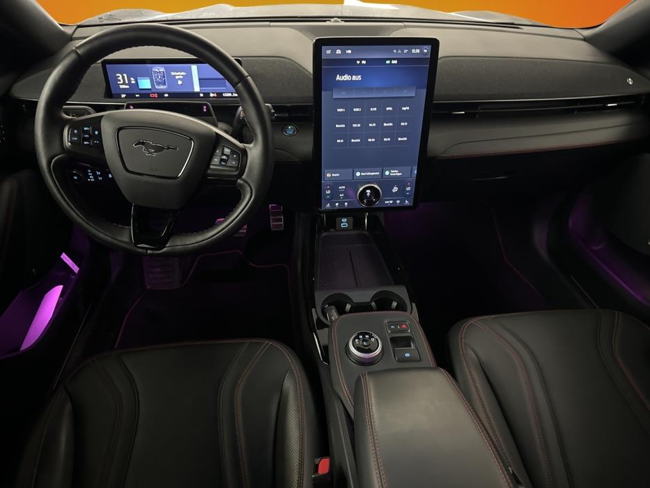 FORD Mustang Mach-E 2022