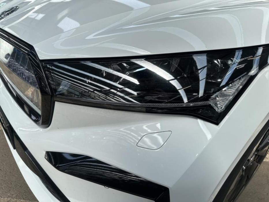 SKODA Enyaq 2023