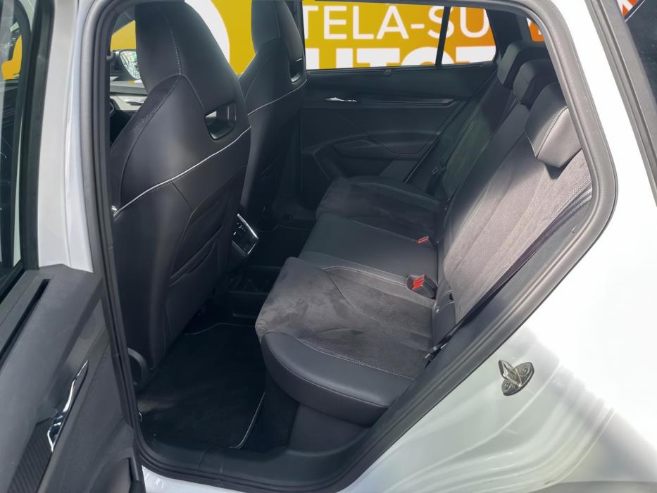 SKODA Enyaq 2023