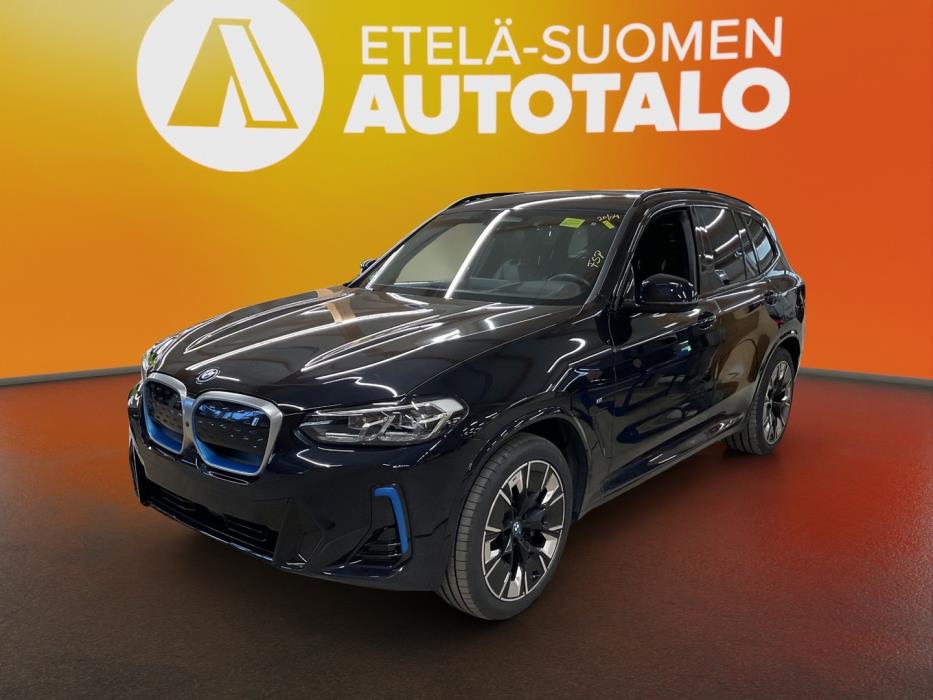 BMW iX3 2023