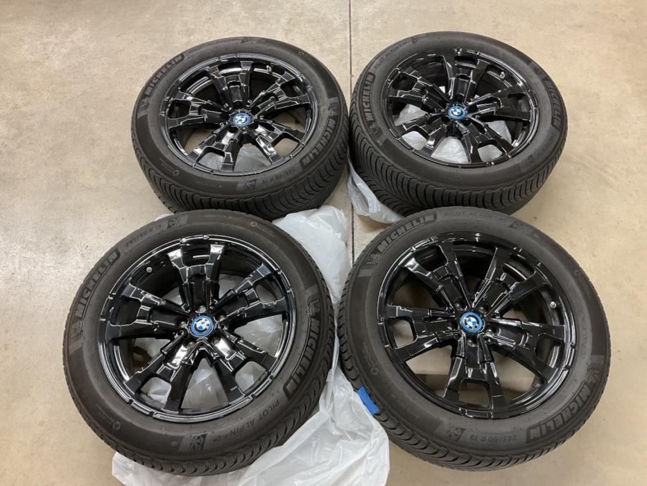 BMW iX3 2023