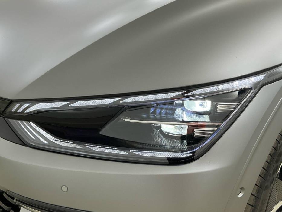 KIA EV6 2024