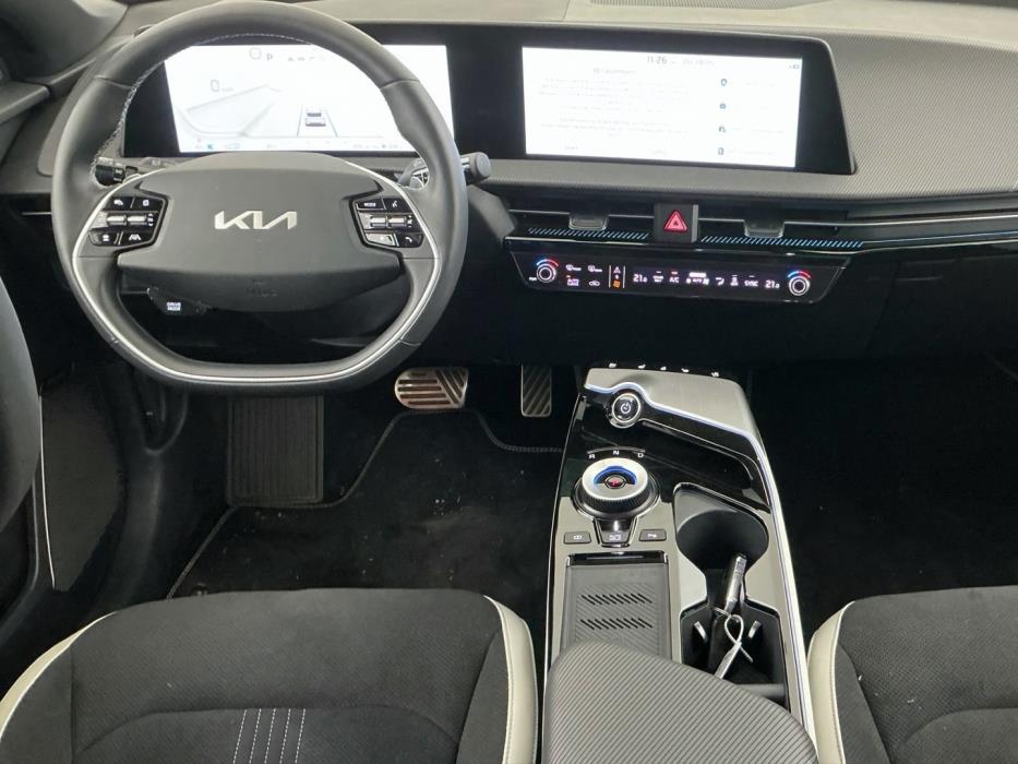 KIA EV6 2024