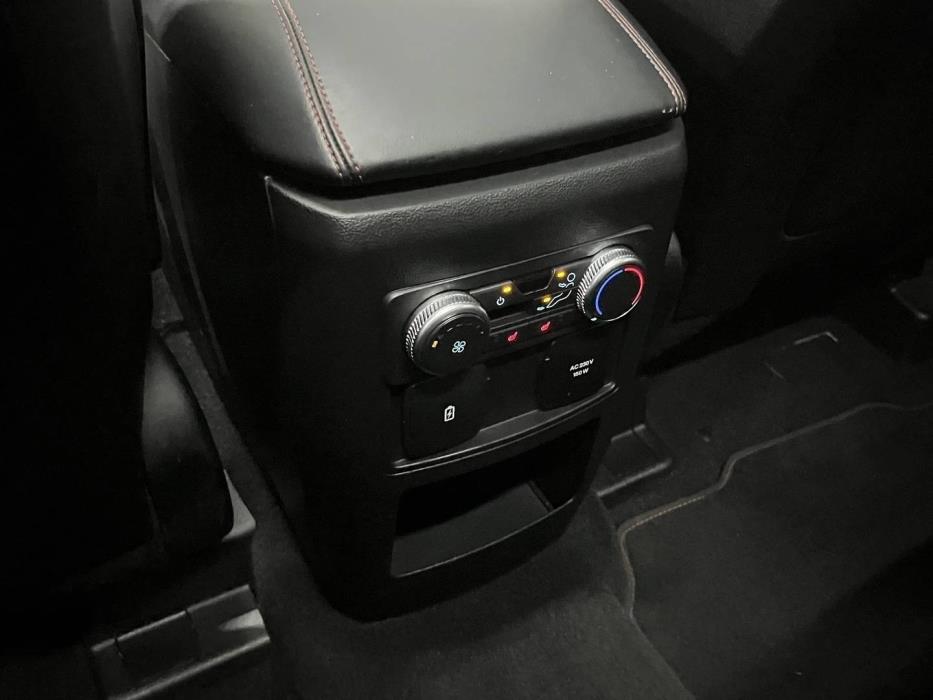 FORD Explorer 2021