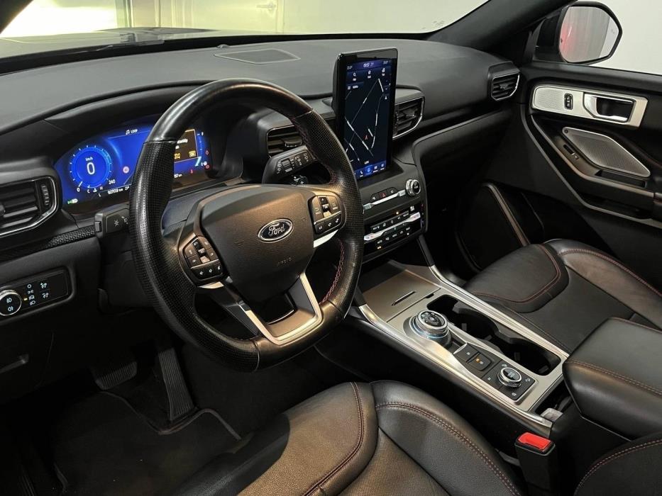 FORD Explorer 2021